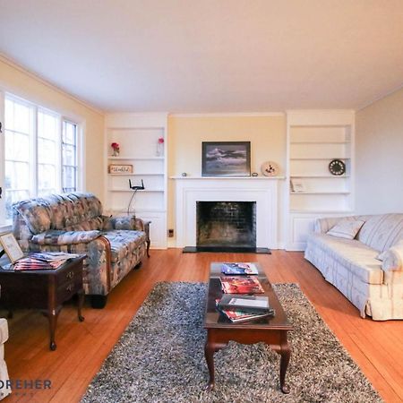 Town Plot Waterbury Apartment Екстериор снимка