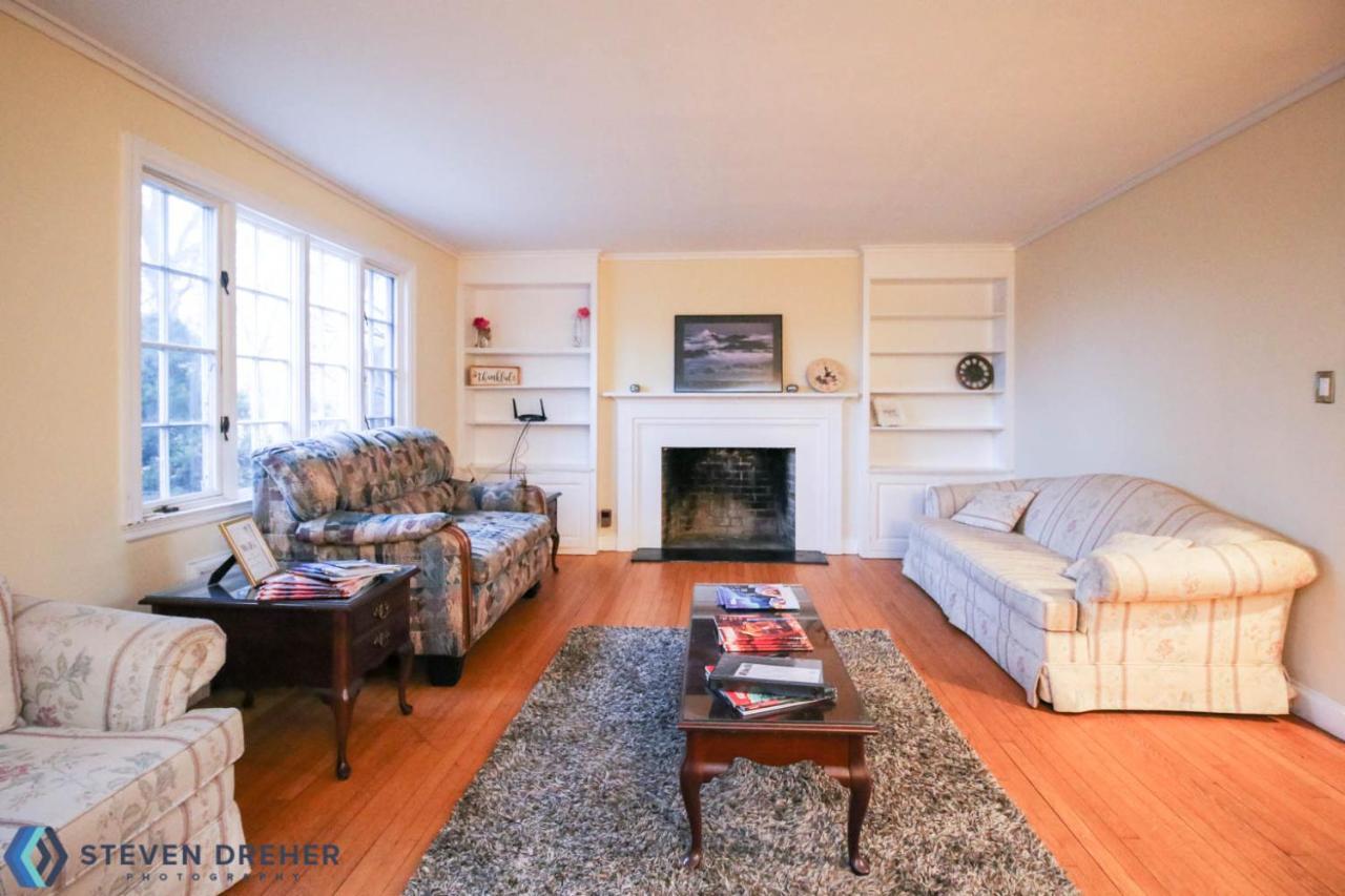 Town Plot Waterbury Apartment Екстериор снимка