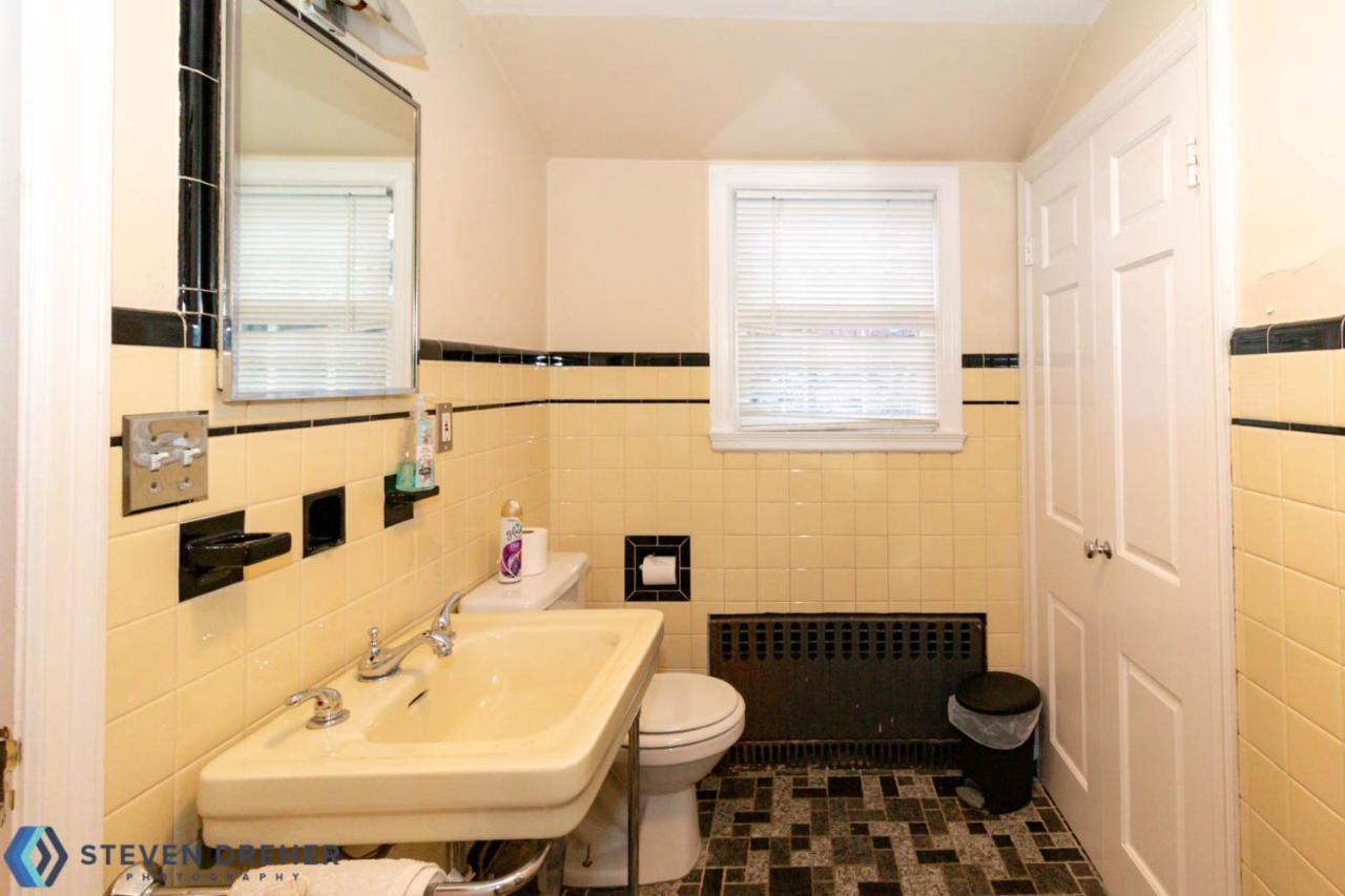 Town Plot Waterbury Apartment Екстериор снимка