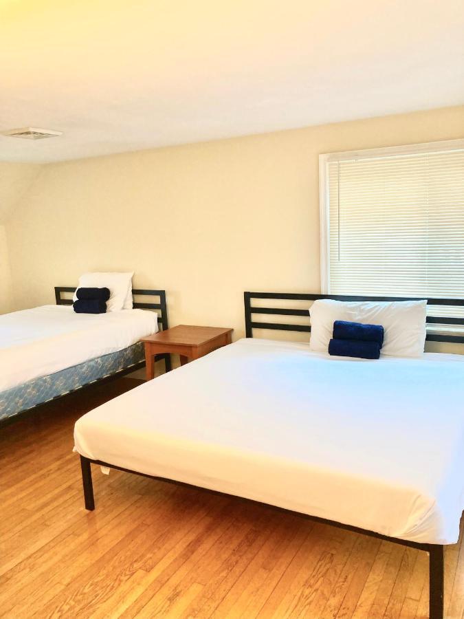Town Plot Waterbury Apartment Екстериор снимка