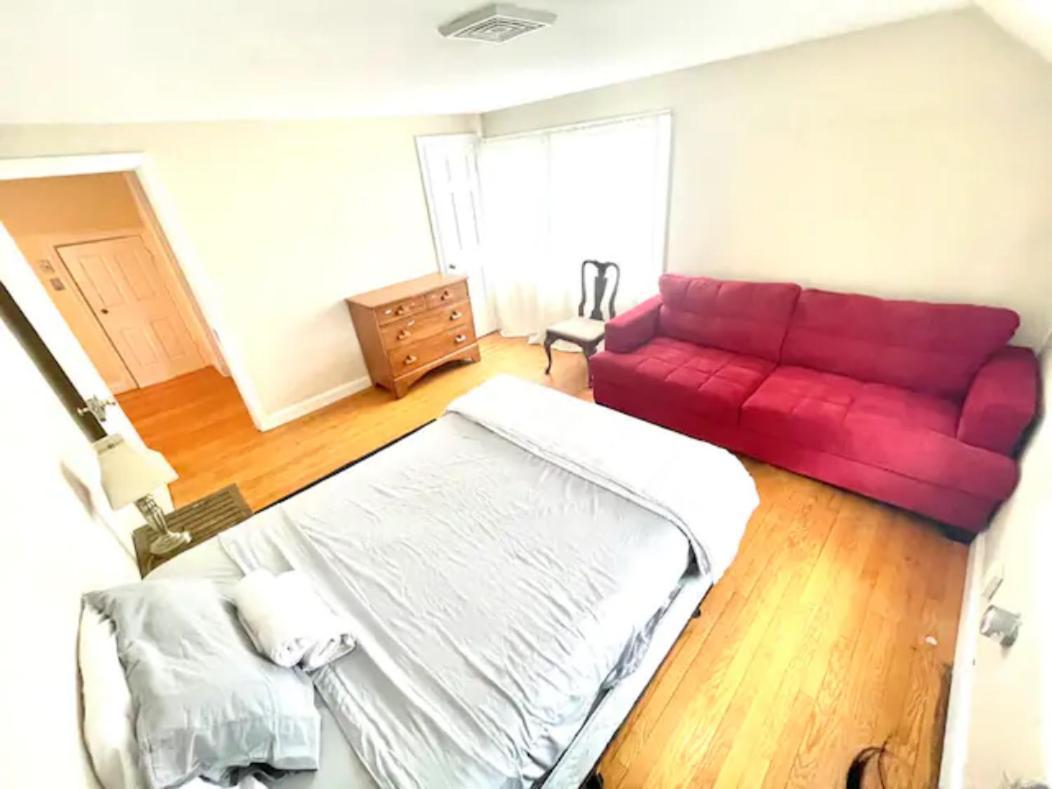 Town Plot Waterbury Apartment Екстериор снимка