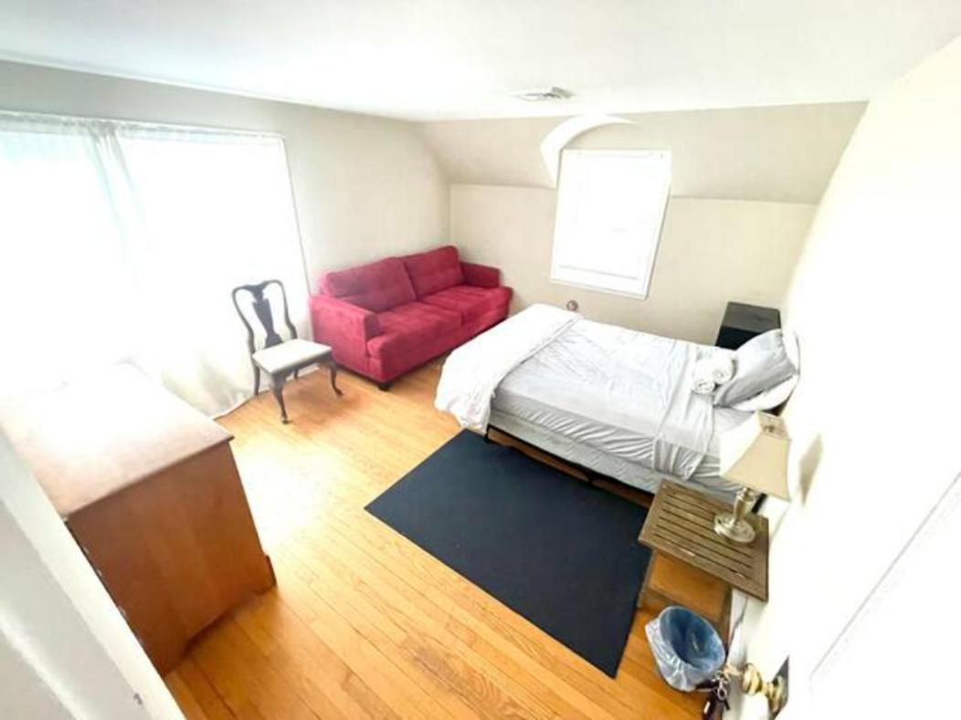 Town Plot Waterbury Apartment Екстериор снимка